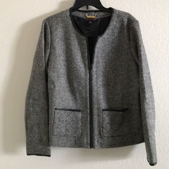 Dana Buchman Jackets & Blazers - Dana Buchanan classic jacket